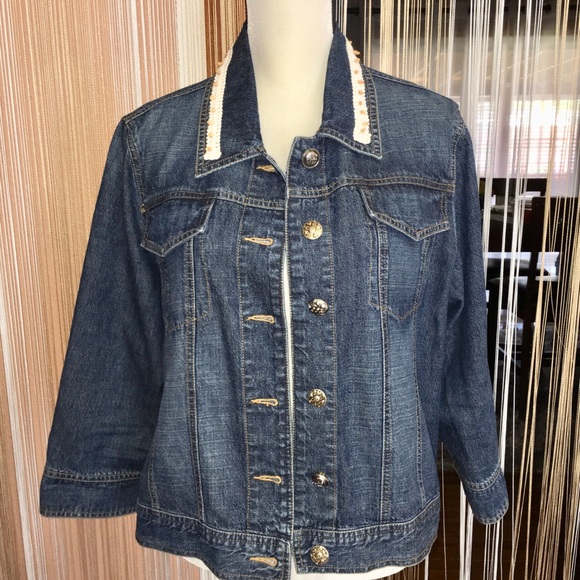 Liz Claiborne Jackets & Blazers - 💥Liz Claiborne 💥Denim jacket